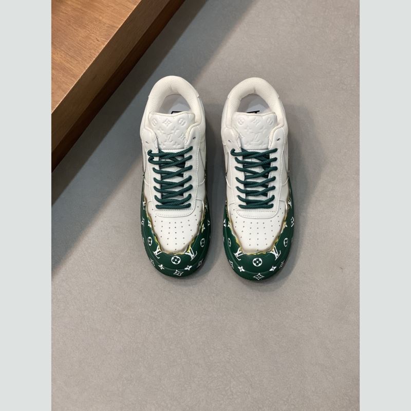 l**is V*t*n sneakers